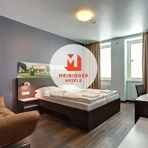 Meininger Downtown Sissi Hotel