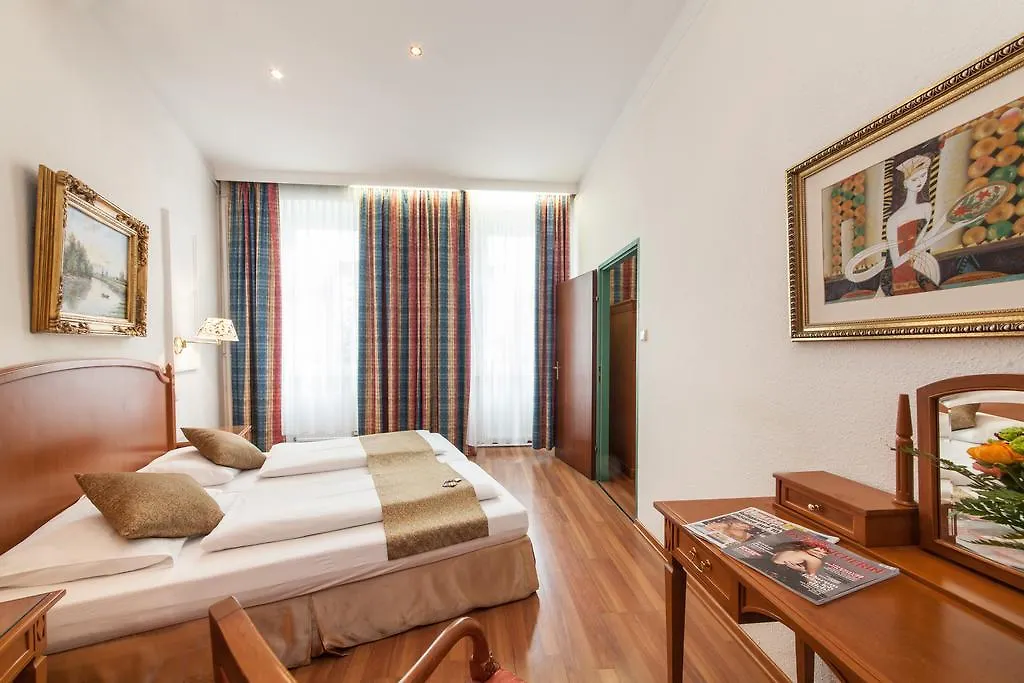 Novum Hotel Cristall Wien Messe 3*, Vienna