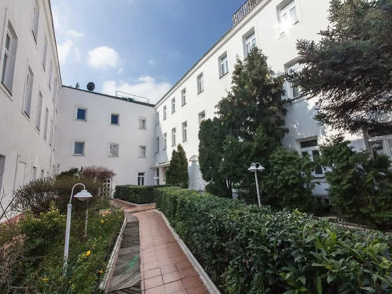 Novum Hotel Cristall Wien Messe  Vienna